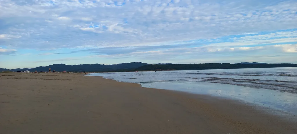 Дом, баня, чан, рядом с морем п.Волчанец кп.Венеция Приморский край