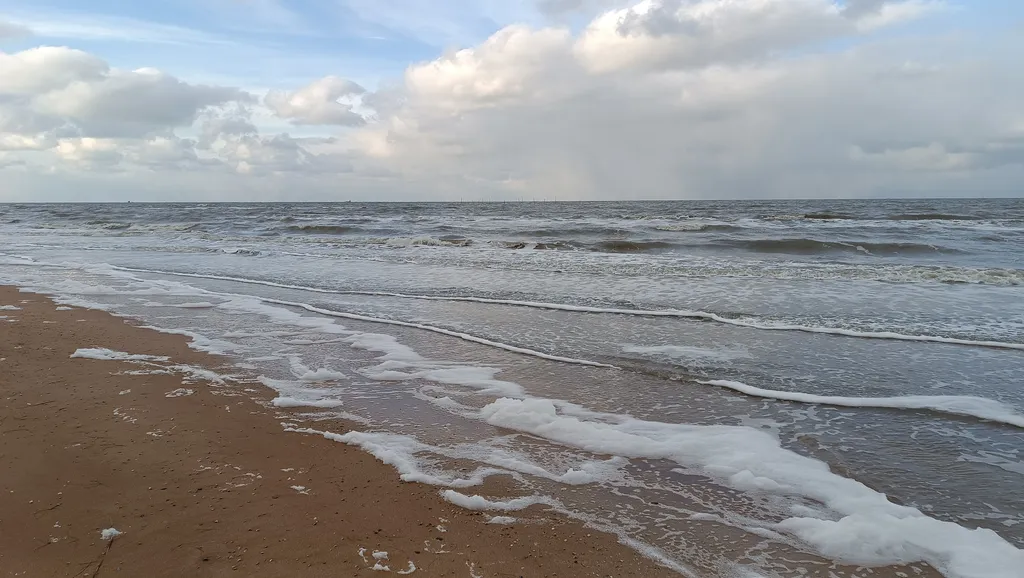 Коттедж Дом из бруса на участке 6 соток — Кучугуры