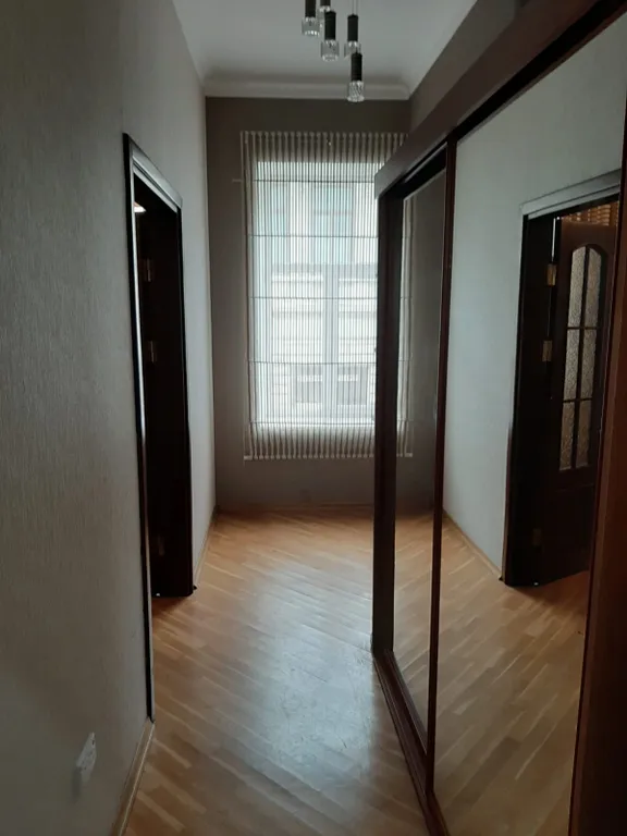 Квартира у площади фонтанов