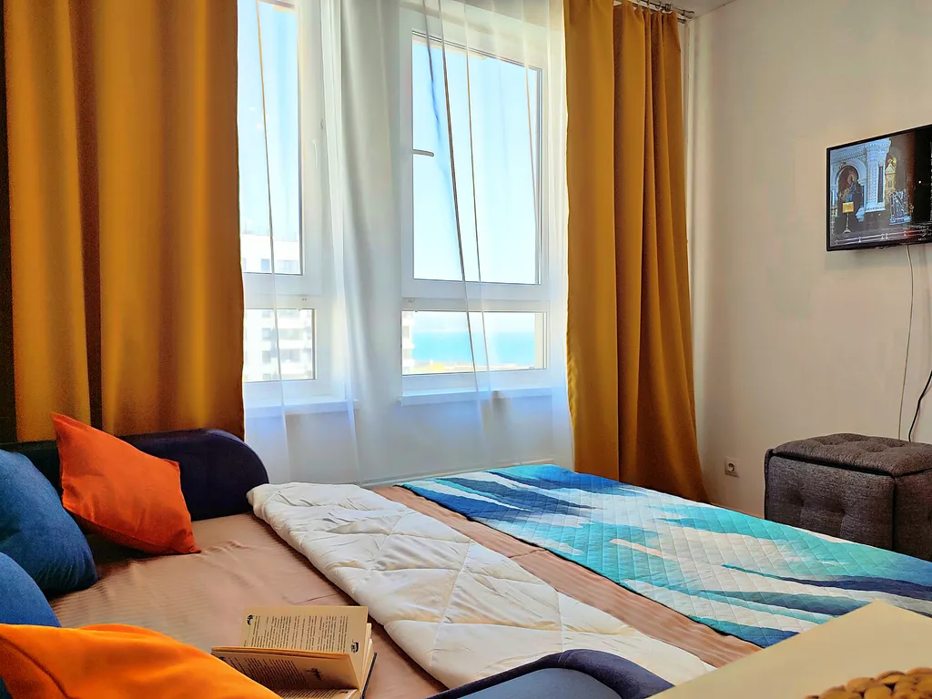 Студия с видом на море