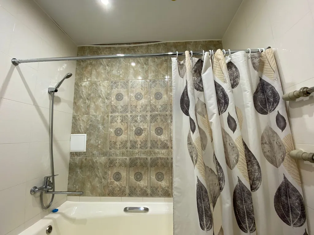 2 комнатная квартира на 1 этаже в самом центре Якутска