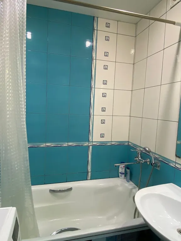 2 комнатная квартира в золотом квадрате