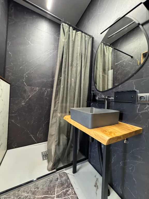 Коттедж Коттедж №5 шестиместный — Светлое