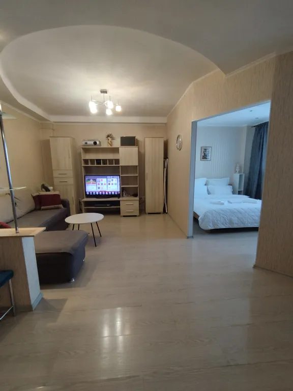 Квартира на набережной с видом на реку