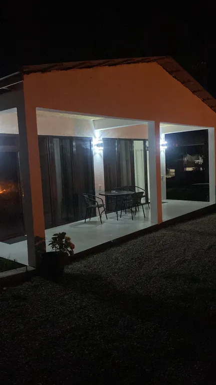 Домик с видом на море