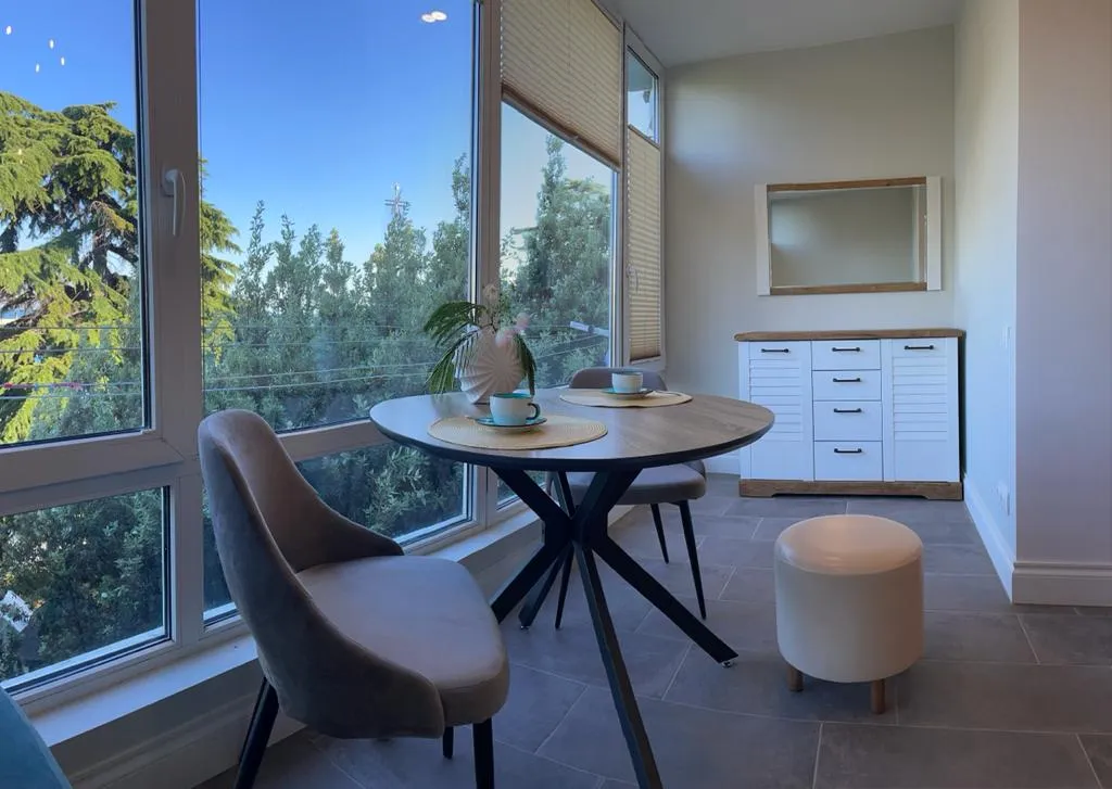 Квартира с видом на море на набережной