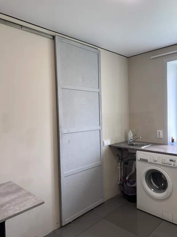 Апартамент чисто функционально пешком до Центра