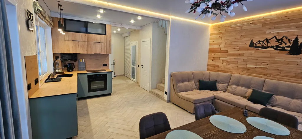 3-комнатный Дом