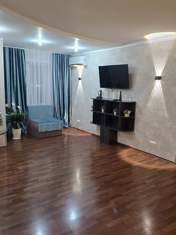 Квартира на набережной в самом центре рядом с гостиницей