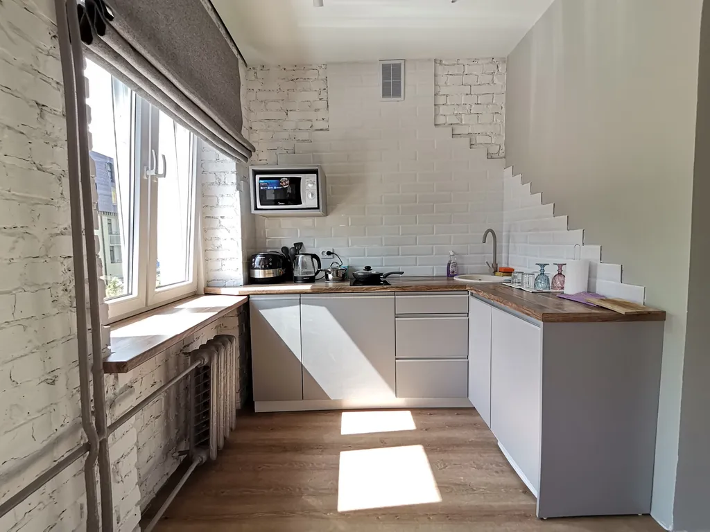 Квартира в центре в белом лофте