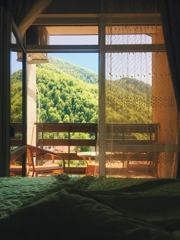 Чудесная квартира с видом на озеро и горы