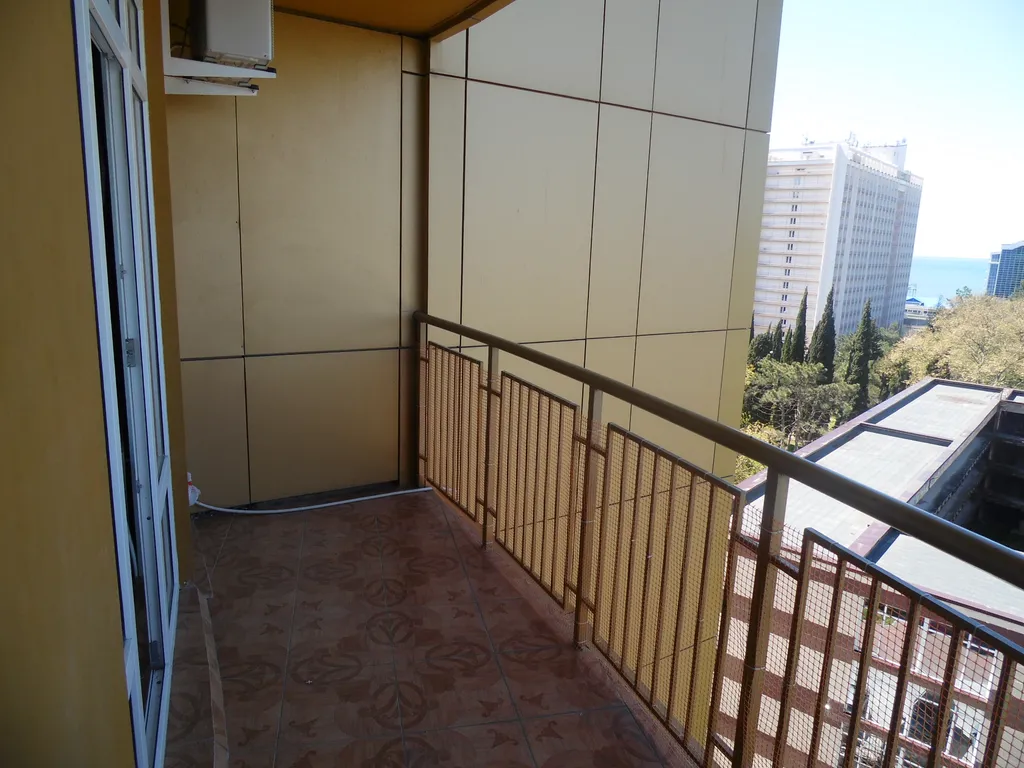 Апартамент в курортном городке с видом на море