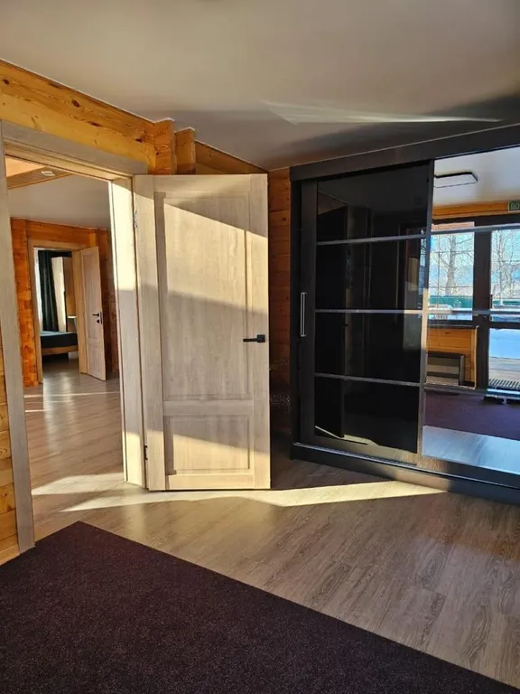 Коттедж Загородный дом "Тотем Камчатка" с термальным бассейном, баней и чаном — Термальный