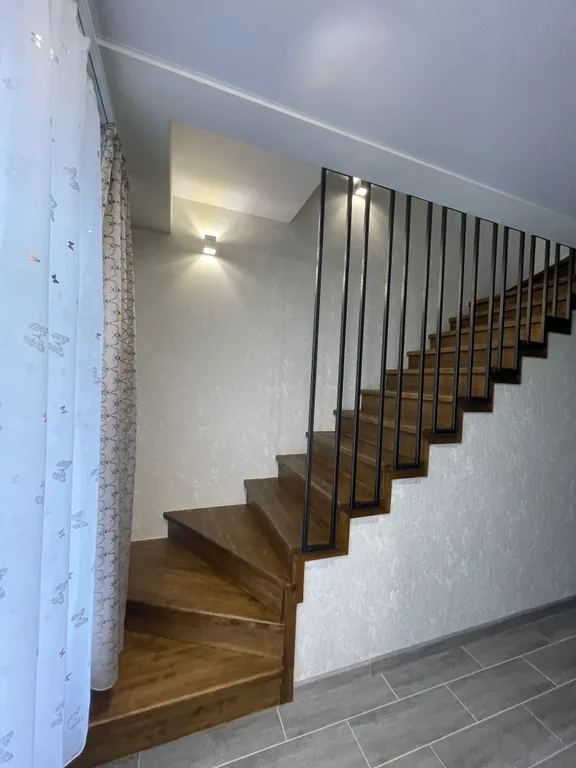 Новая, чистая двухуровневая квартира на берегу реки Волга