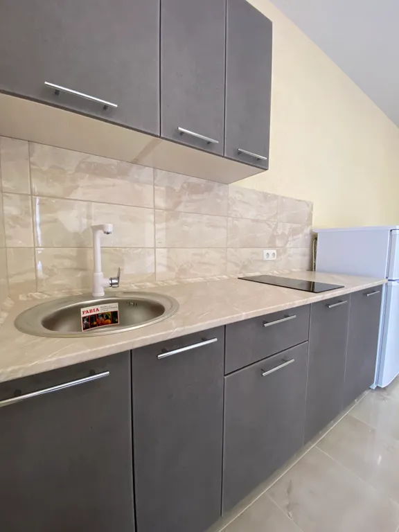 Двухкомнатный номер с кухней и санузлом