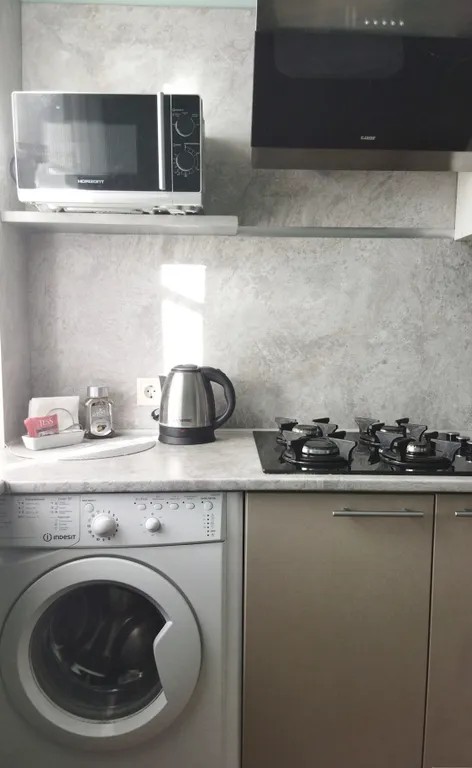 Большая квартира с новым ремонтом и собственной парковкой