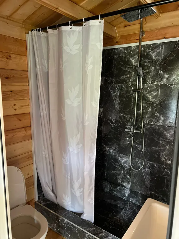 Коттедж Уютный домик с приусадебным участком — Гагра