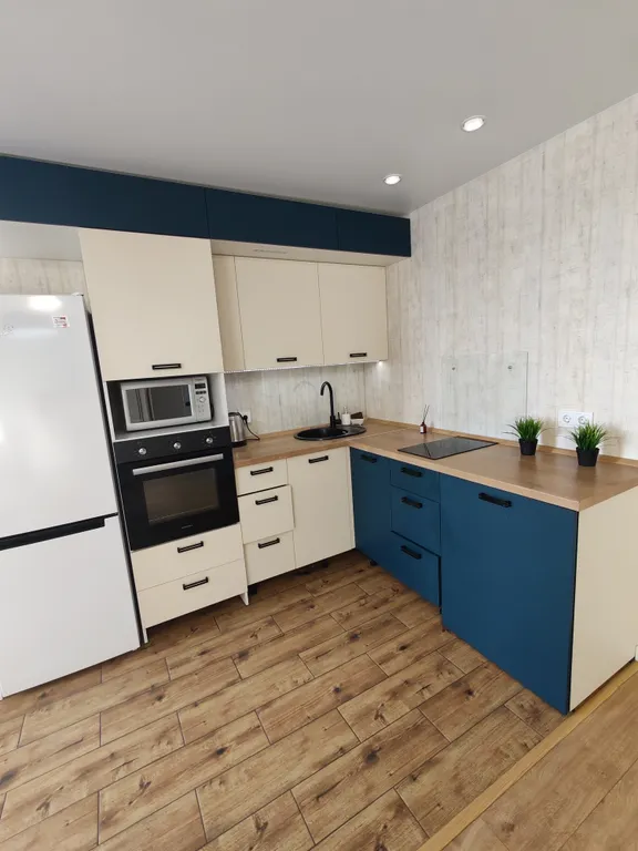 Квартира с красивым ремонтом — аренда посуточно в Березовский