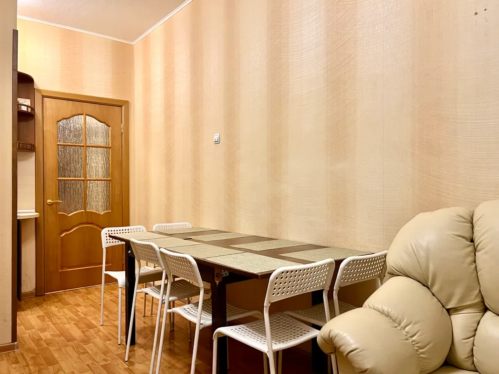 4-комнатная Квартира