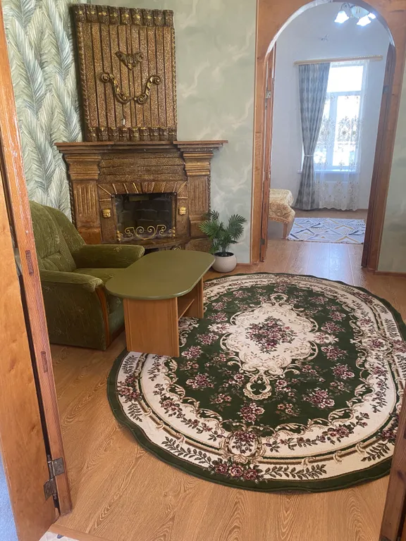 Уникальная квартира с интересным ремонтом и настоящим камином