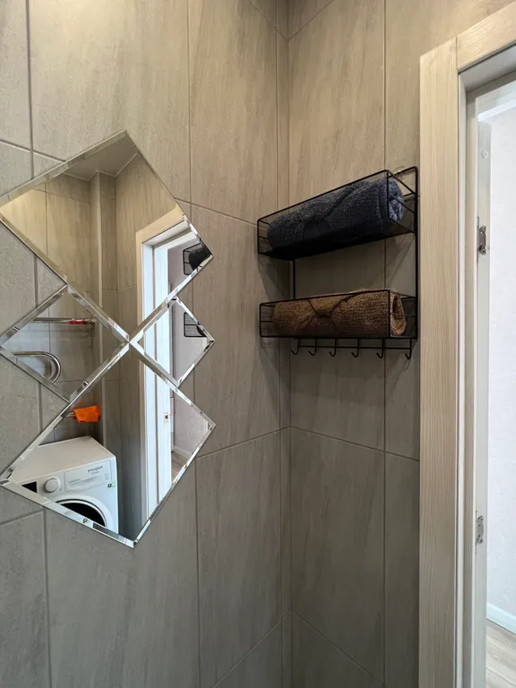 Квартира-студия с отдельной спальней с видом на море