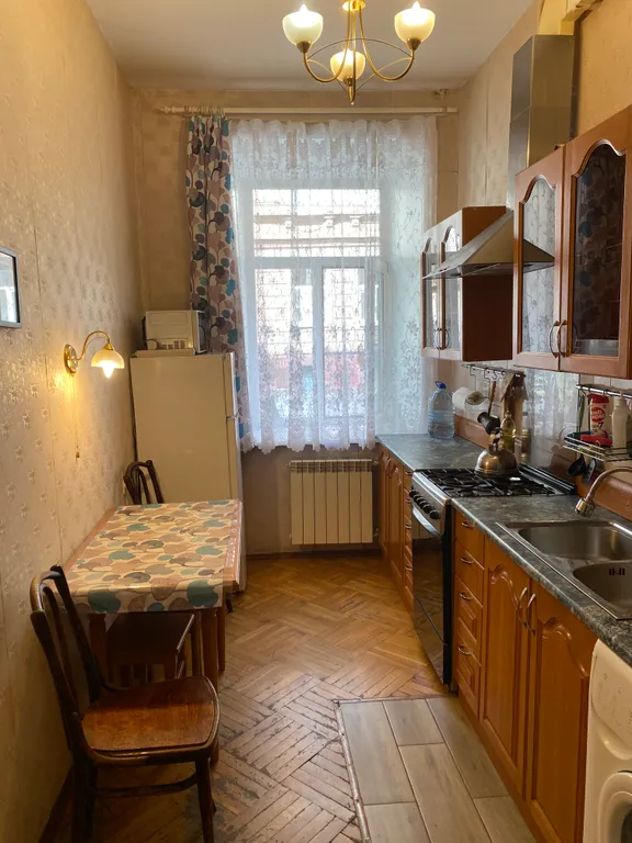 Квартира на Петроградской стороне