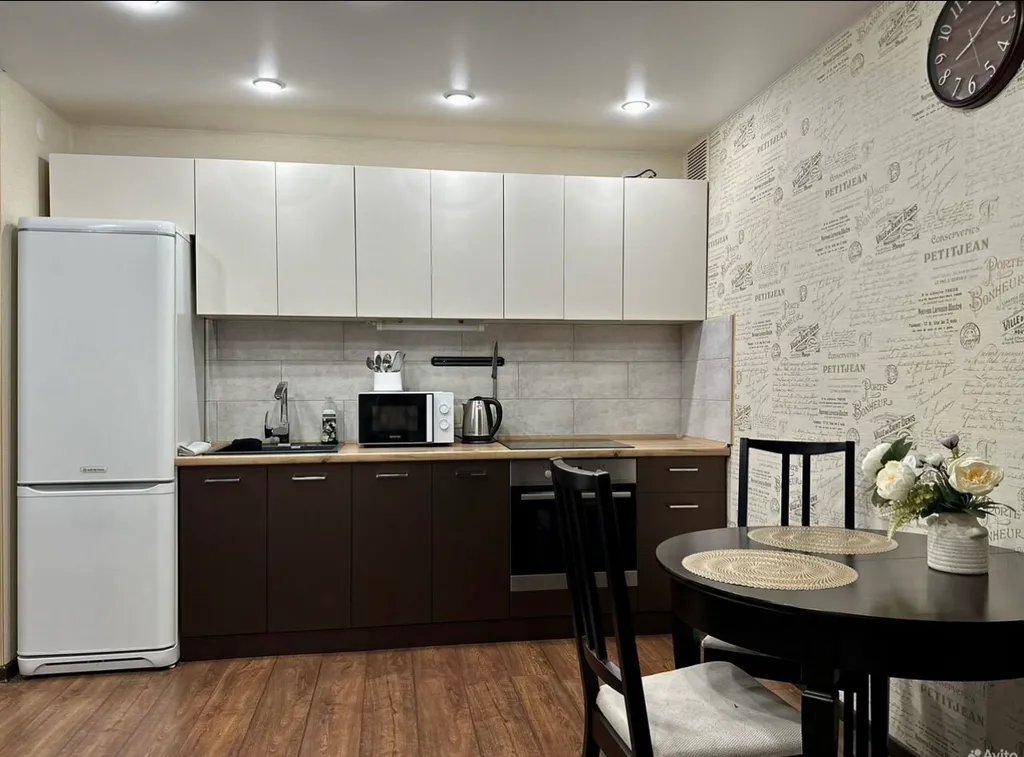 Просторная квартира студия на Зональном