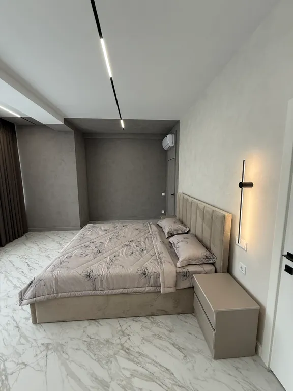 Просторная квартира с дизайнерским ремонтом