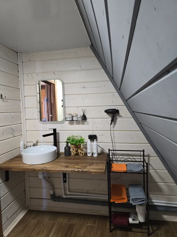 Треугольный дом шале