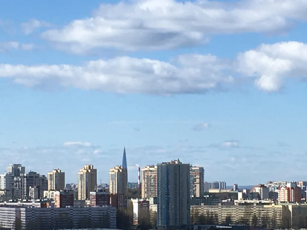 Квартира-пушка, с видом на город у метро парнас