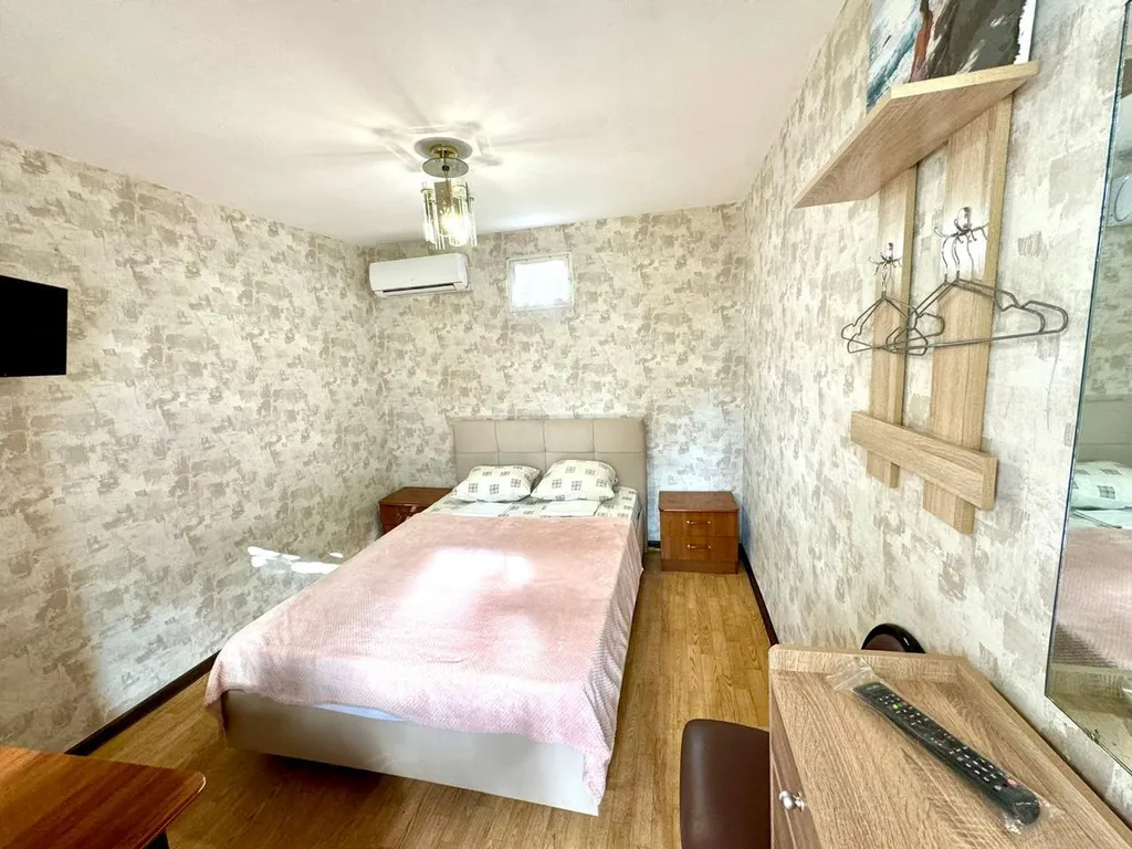 Улучшенный номер с 1 двуспальной кроватью