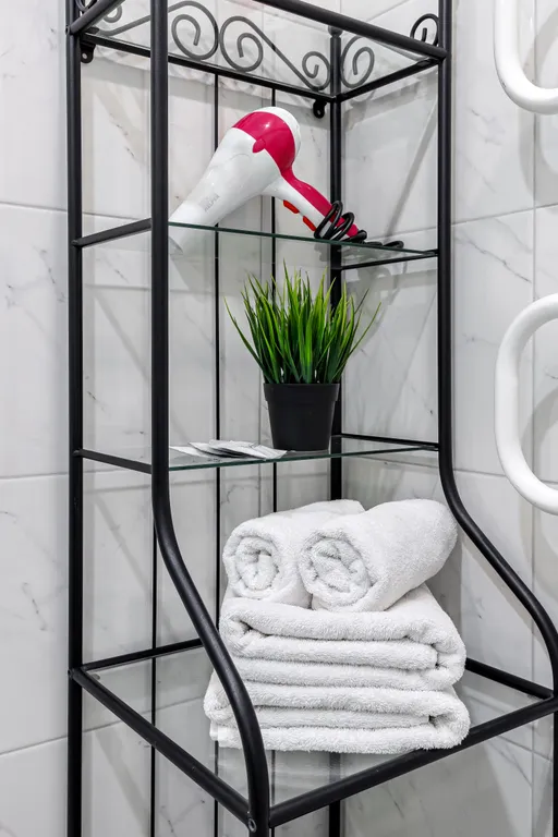 Квартира Квартира Евродвушка в центре, жк «большой», балкон с рабочим местом, чисто — Краснодар