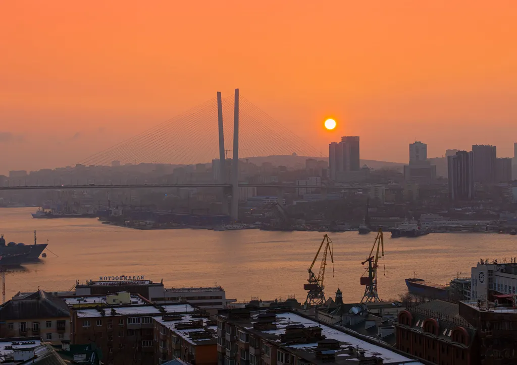 Central Bridge View apartments