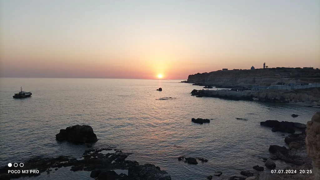 Коттедж Олеандр в Голубой бухте на мысе Херсонес в  Севастополе.