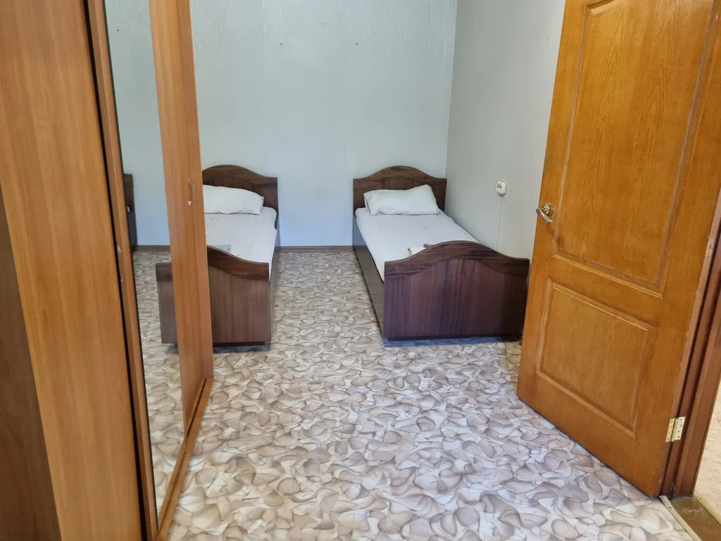 2-комнатная квартира Гагарина 2 линия 9