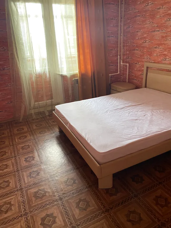 4 комнатная квартира в центре города