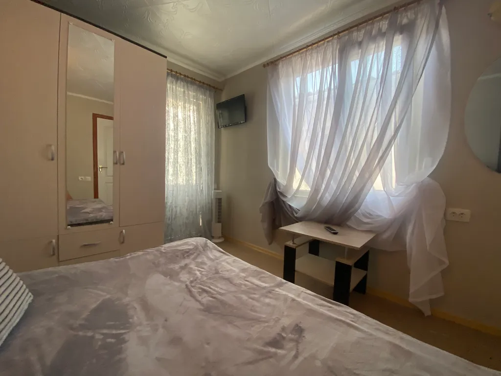 Коттедж Уютный домик недалеко от пляжей в историческом центре — Евпатория