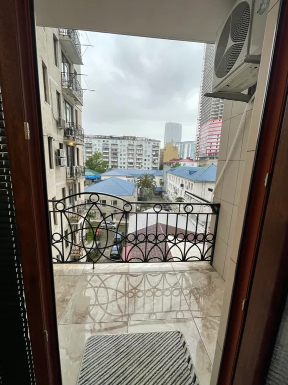 Люксовая студия на первой линии в старом городе