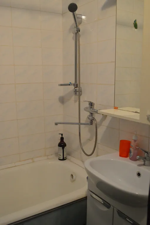 Просторная двушка в центре, парк во дворе дома