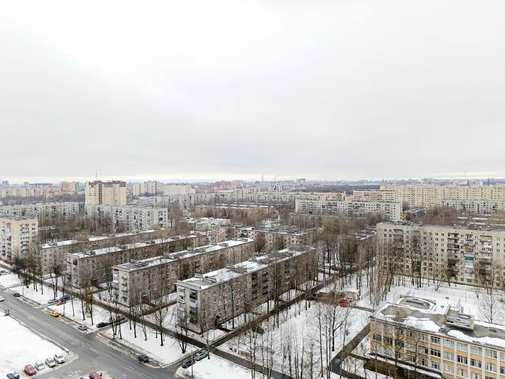 Вершина 18-город на ладони