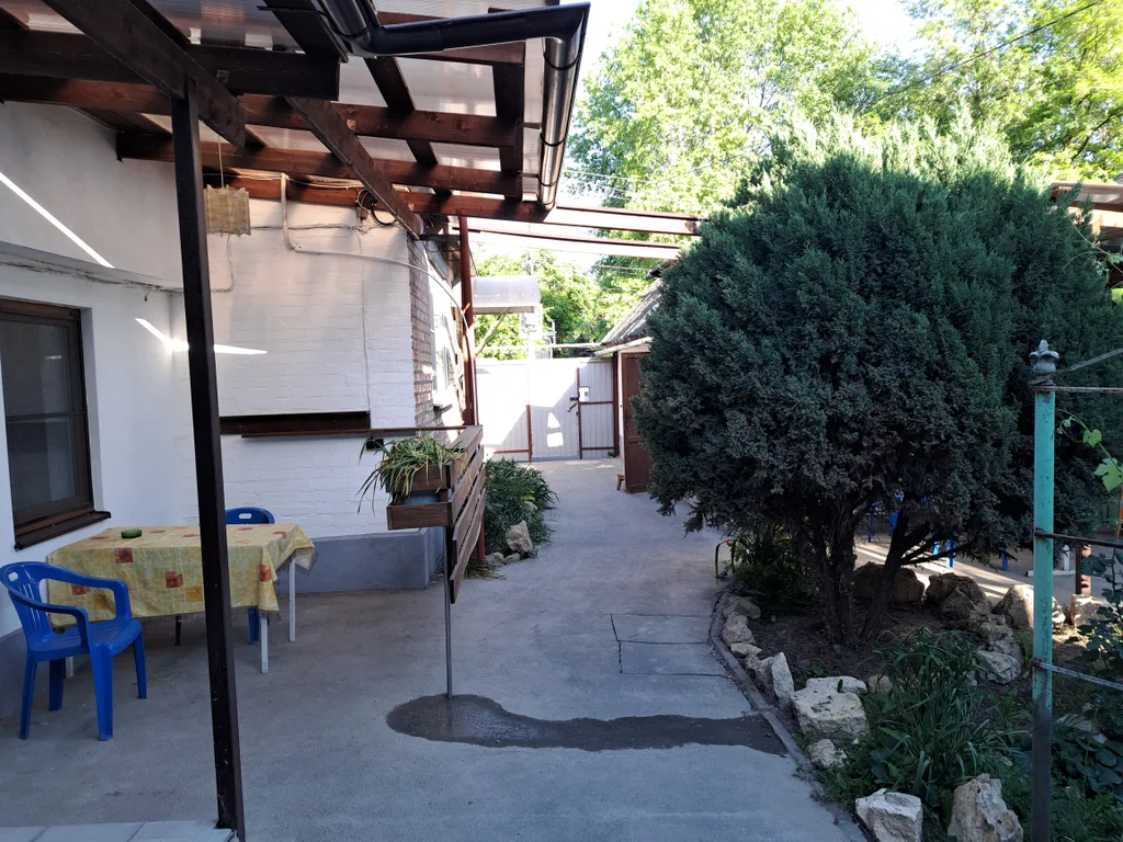 Уютная студия в старом городе