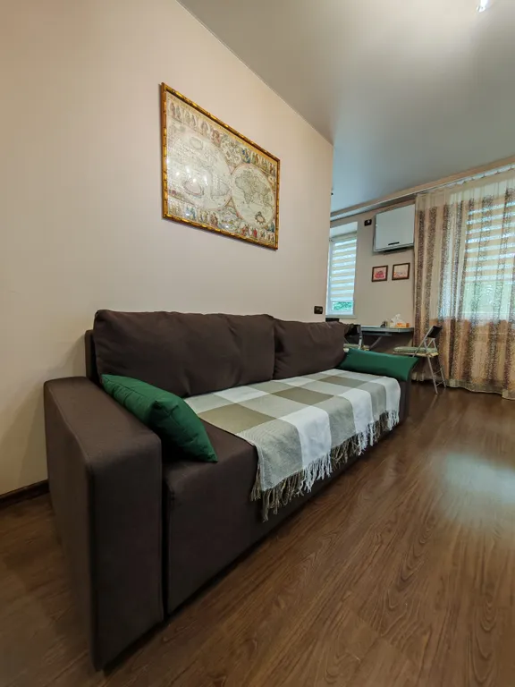 Уютная квартира в удобном районе пл. Окатовая (до 4 человек)