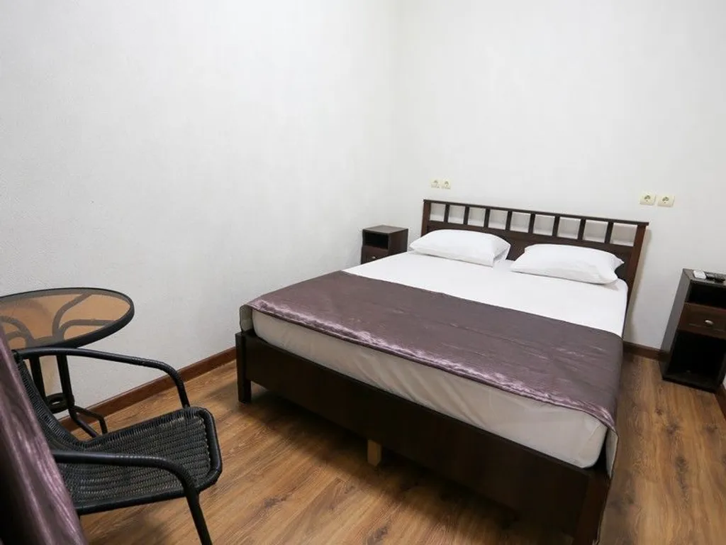 Квартира Квартира 2-х местный номер 1-но комнатный пк с балконом с видом на горы — Гагра