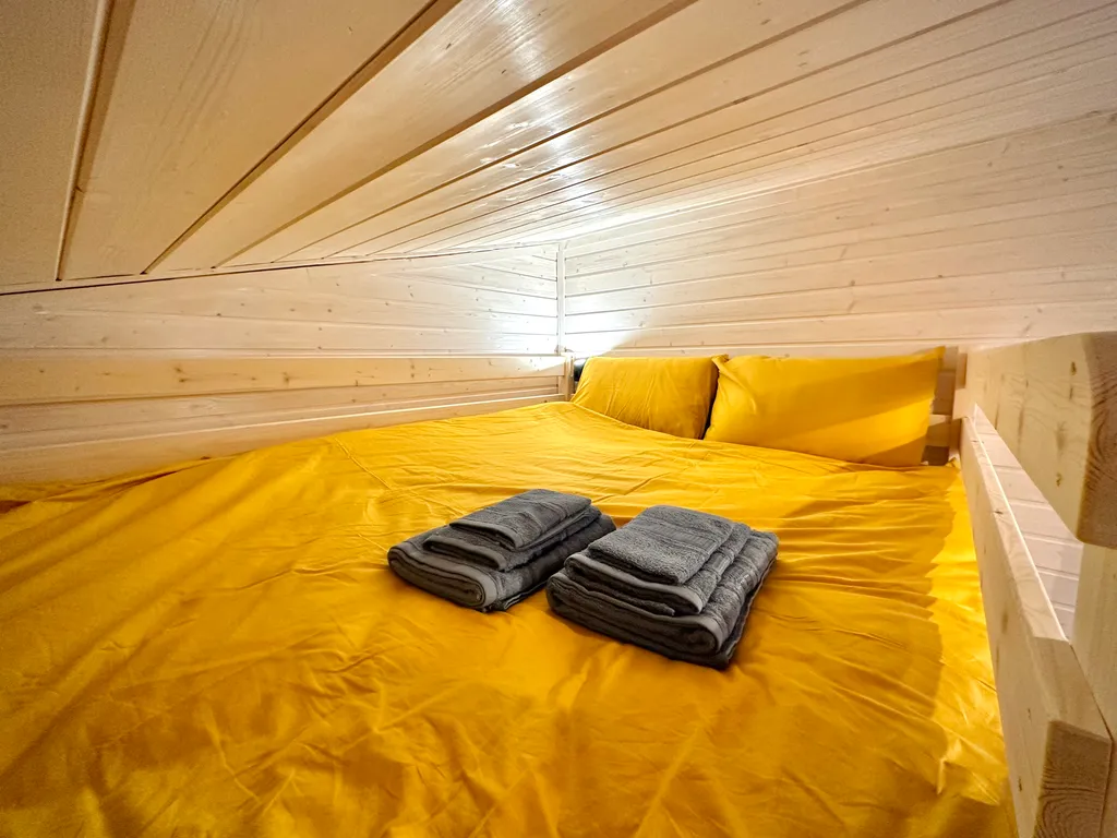 Уютный дом у залива