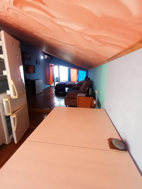 Студия с видом на море