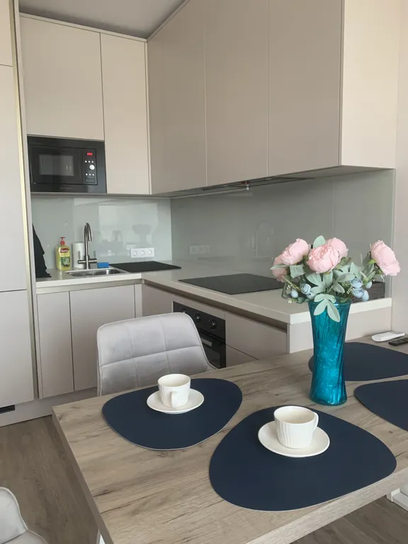 Евродвушка у Мещерского парка