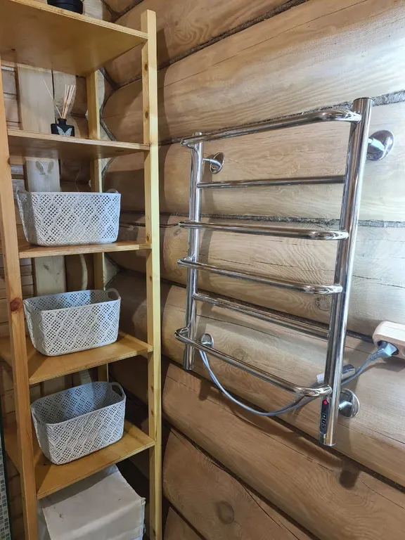 Дом с прудом