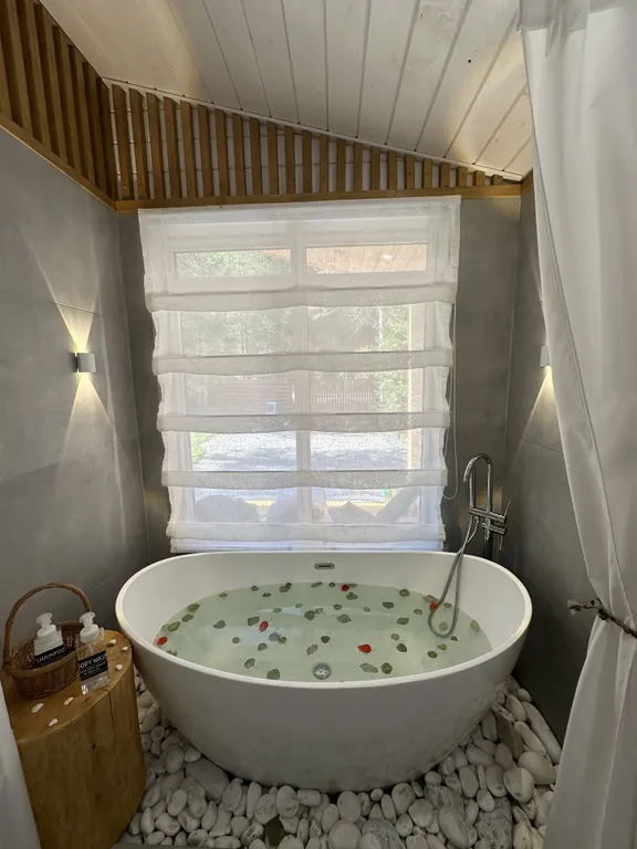 Коттедж Уютный дом в окружении леса — Полевской