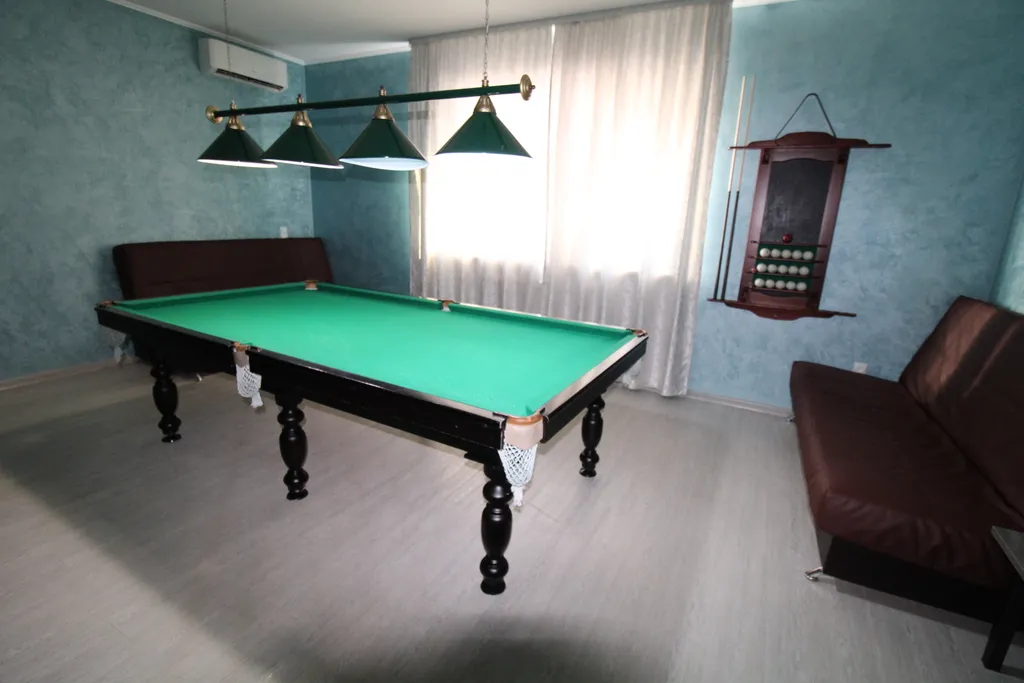 Аренда коттеджа, бассейн, сауна, бильярд, барбекю