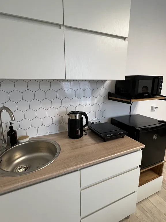 Уютная квартира-студия, рядом с Термы Voda